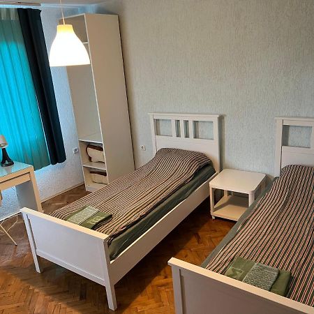 White Guest House 2 Karlovo Ngoại thất bức ảnh